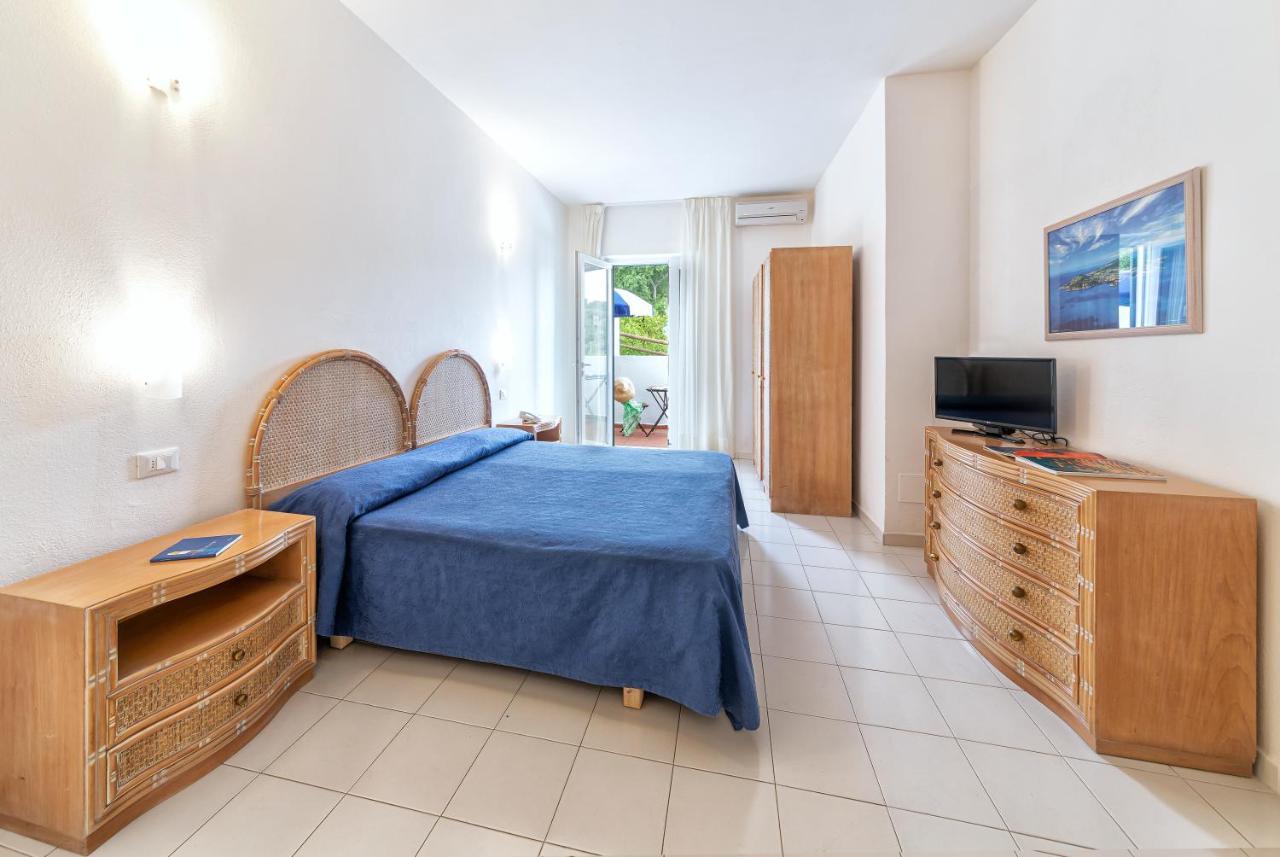Hotel Oasi Castiglione Casamicciola Terme Esterno foto